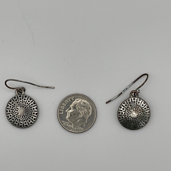 Dangle Disc Earrings Silver Tone Retro Modernist Boho Pierced .5” - Picture 4 of 5